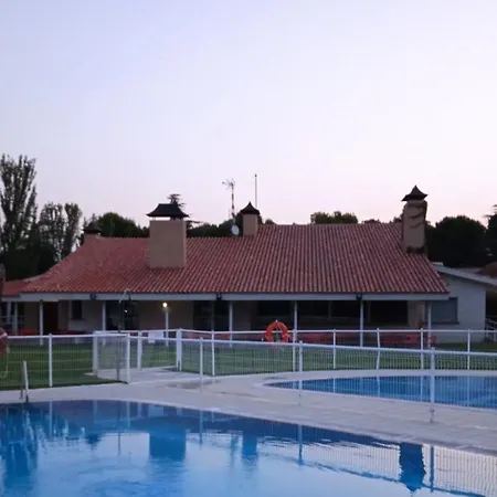 Camping Bungalows Zaragoza Camping Saragosse