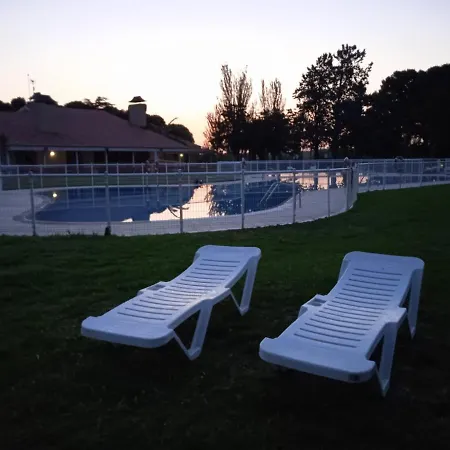 Bungalows Zaragoza Camping Parque de Campismo *