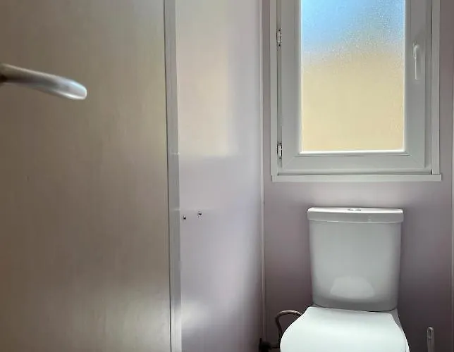 Parque de Campismo Bungalows Zaragoza Camping *