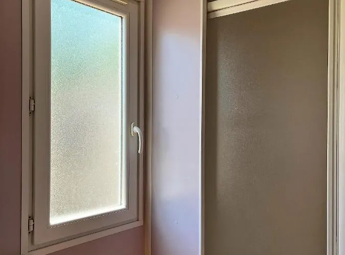 Bungalows Zaragoza Camping * Saragoça