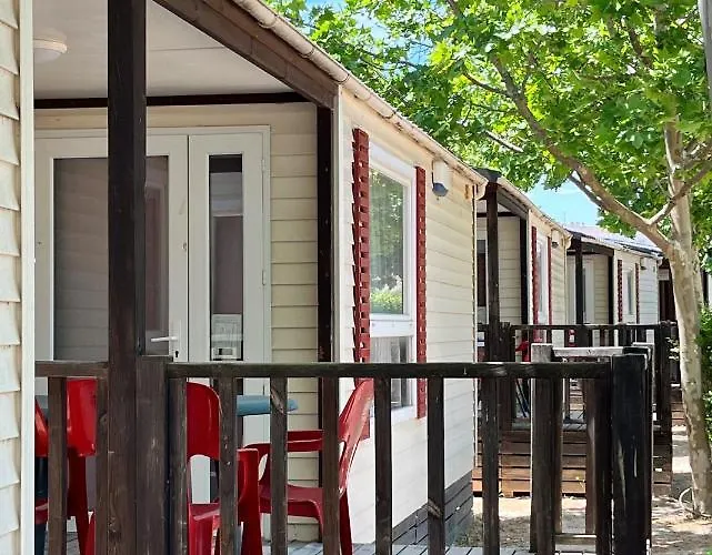 Bungalows Zaragoza Camping Saragoça